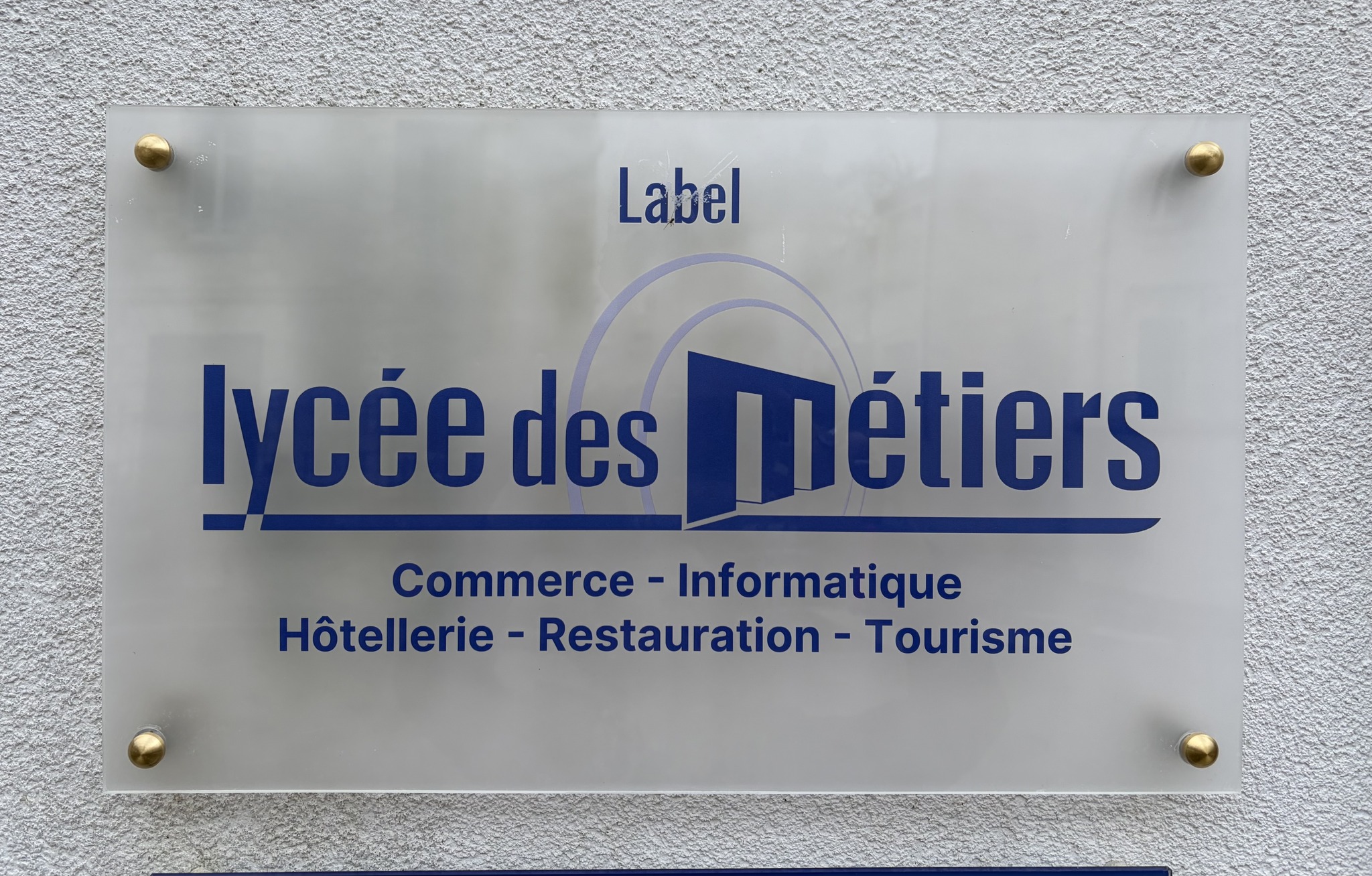 Inauguration officielle des labels à l’Institution Notre-Dame La Riche